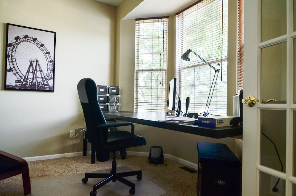 Featured image of post Home Office Layout With Bay Window